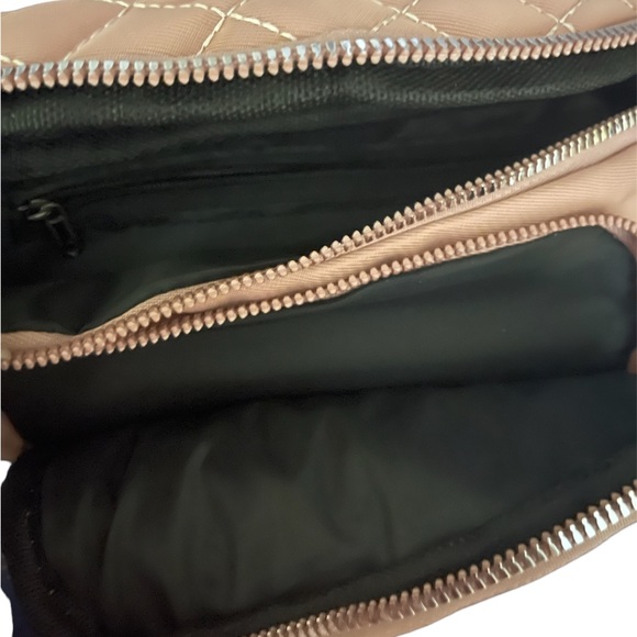 Pink Fanny Pack Slingbag - Picture 5 of 6